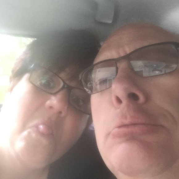 Meet your Posher💗 - Picture 5 of 7